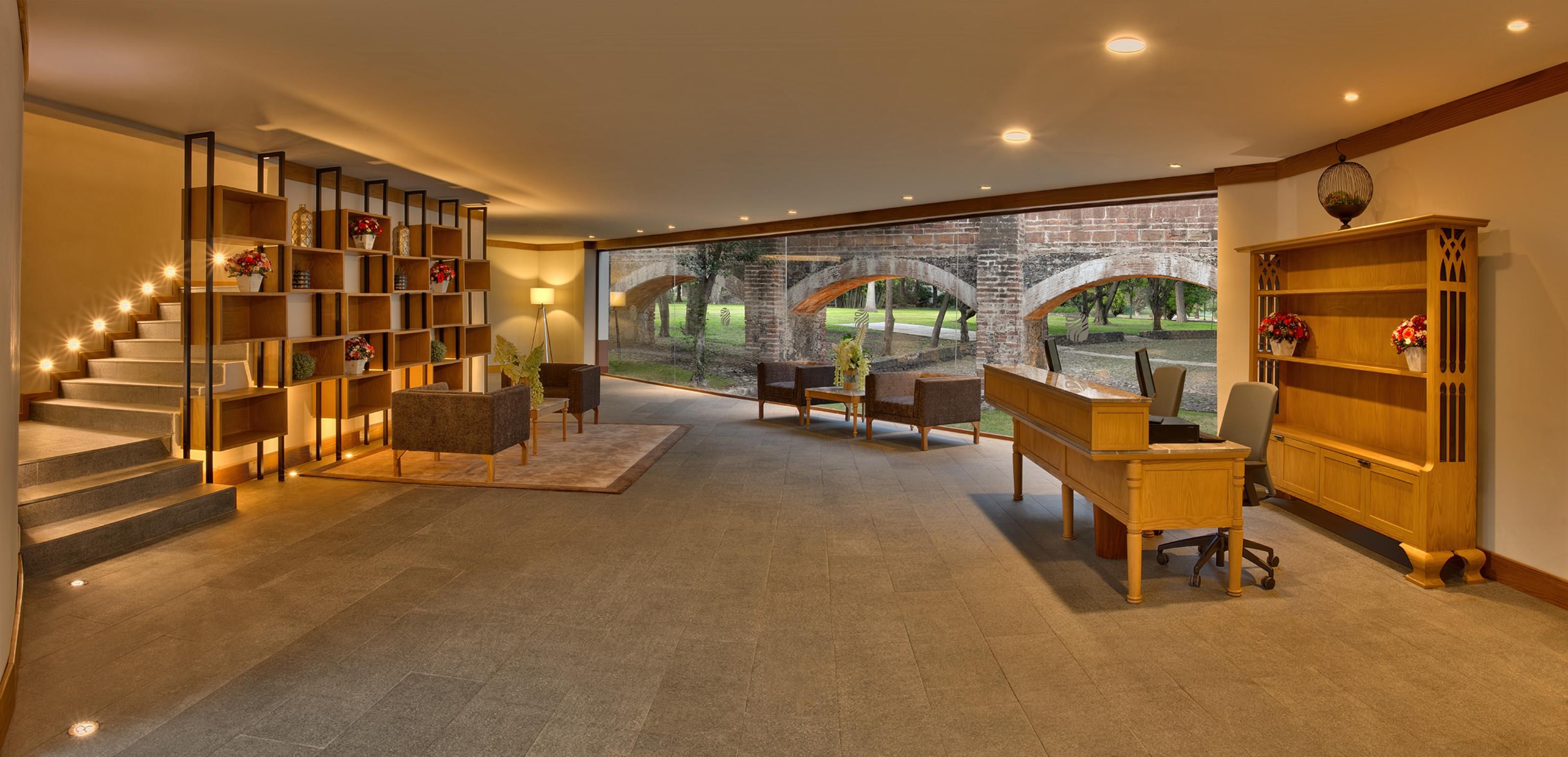 Hacienda Jurica By Brisas Hotel Queretaro Bagian luar foto The lobby of the hotel