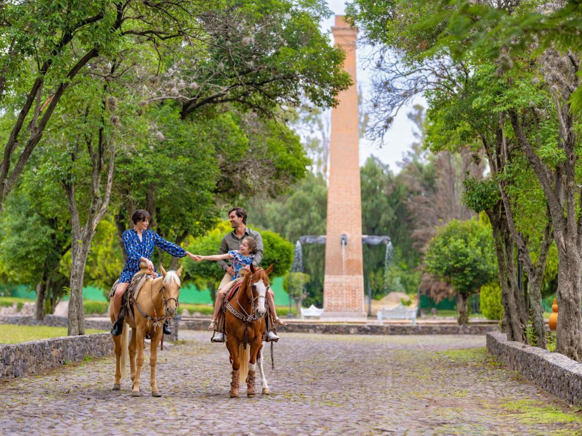 Hacienda Jurica By Brisas Hotel Queretaro Bagian luar foto Monument to the Battle of San Martín de Porres